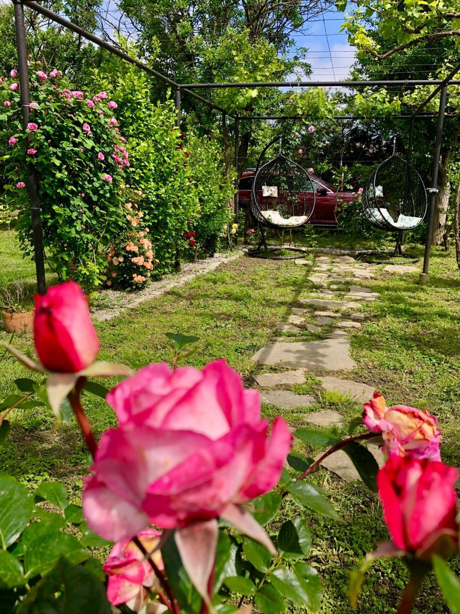 Къща За Гости Сърцето На Долината /The Heart Of The Valley Enina Exterior foto